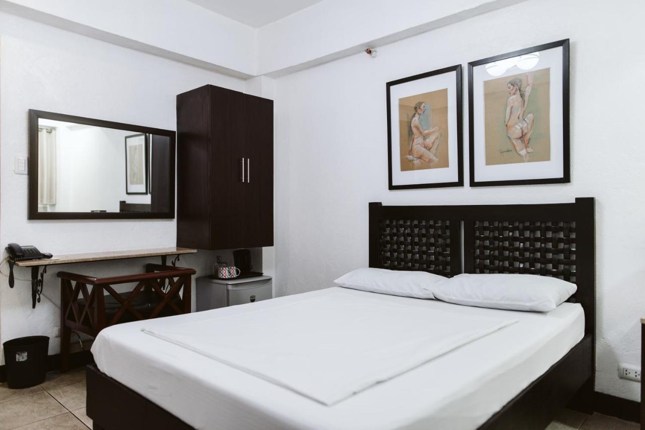 San Agustin Residences Makati City Exteriör bild